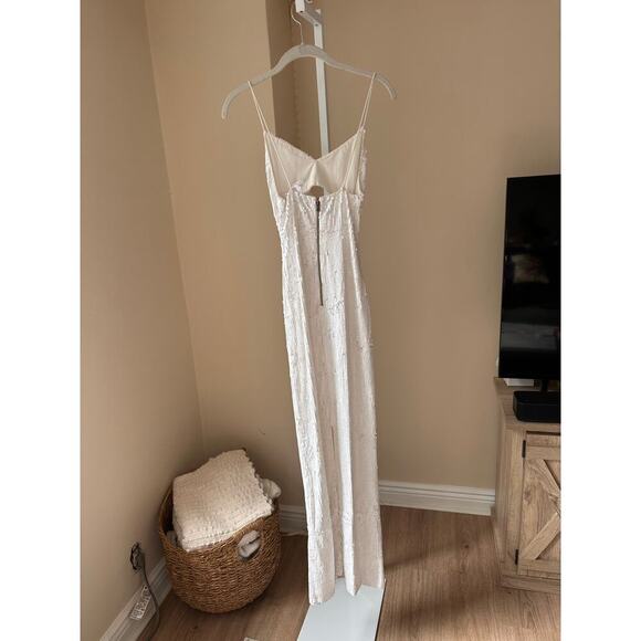 NEW NWT Alice + Olivia Valli Cutout Sequin Cami Dress Maxi White size 2 - Picture 7 of 11
